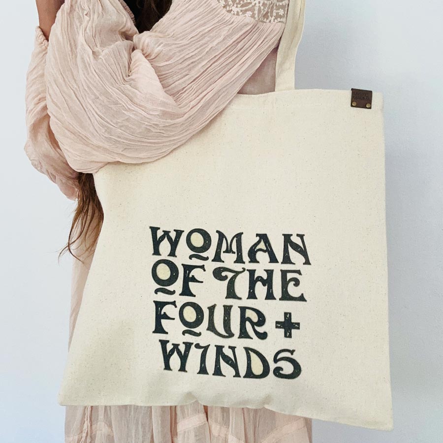 WOMAN OF THE FOUR WINDS TOTE'MM