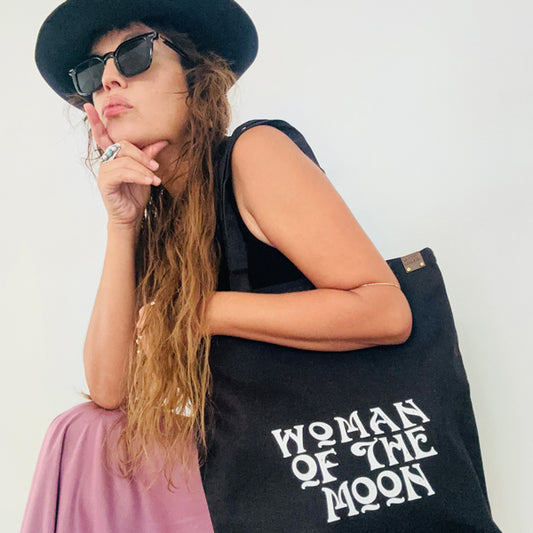 WOMAN OF THE MOON TOTE`MM