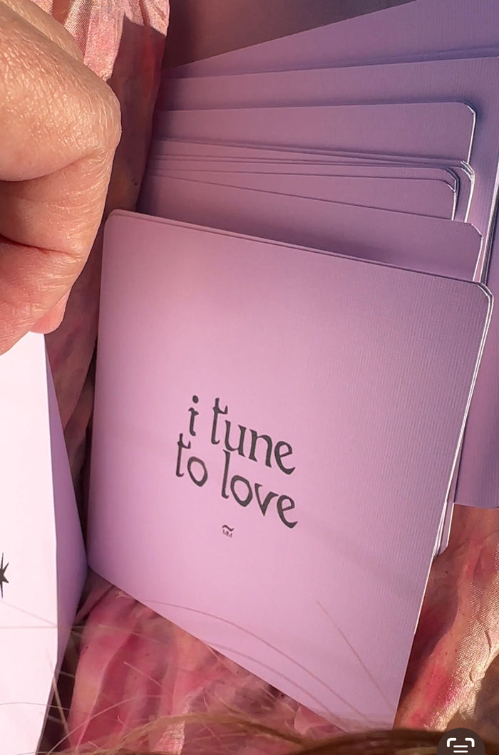 WORDS OF LOVE CARD SET