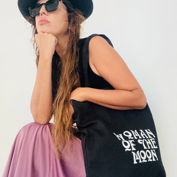 WOMAN OF THE MOON TOTE`MM