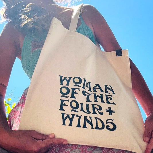 WOMAN OF THE FOUR WINDS TOTE'MM