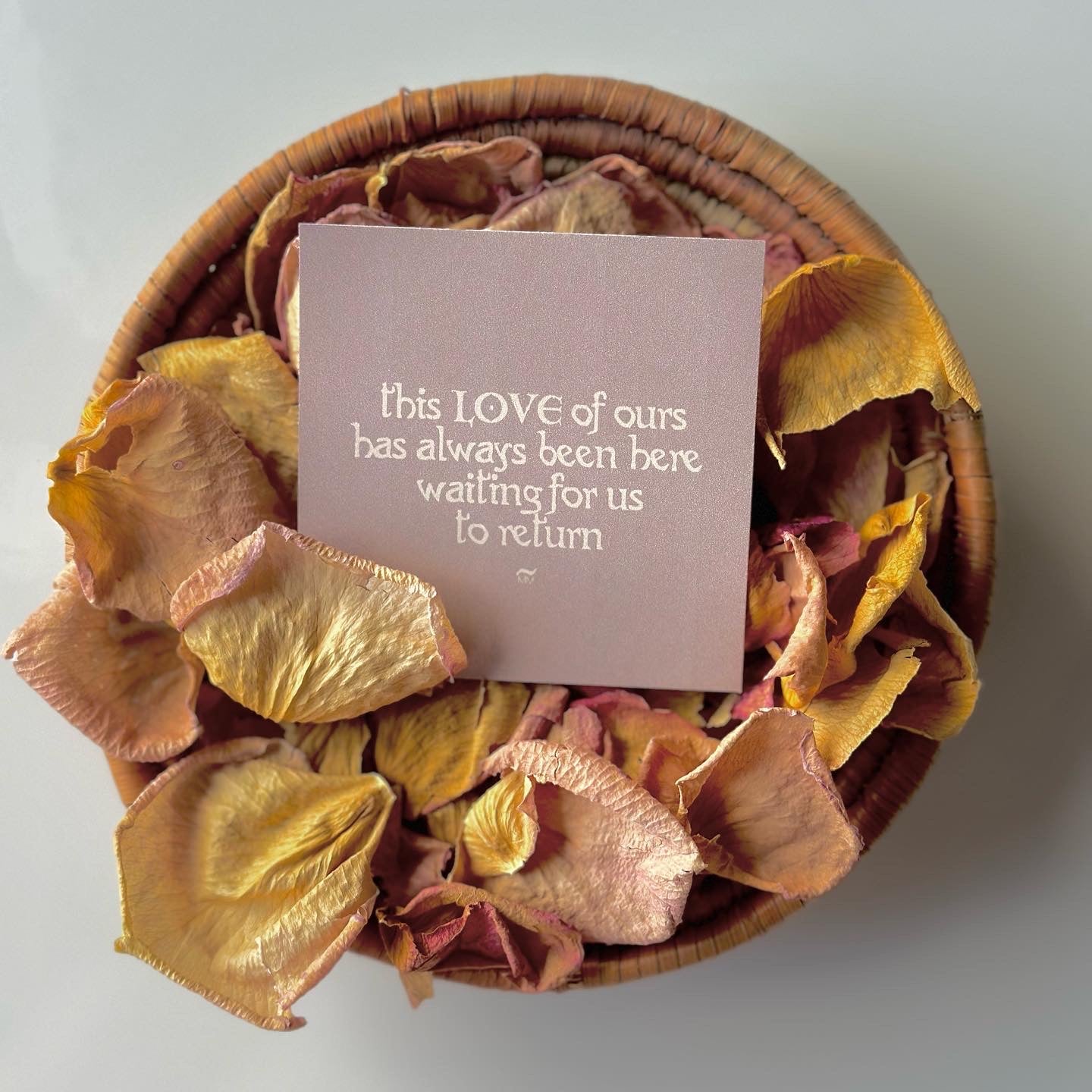 WORDS OF LOVE ::: Altar Cards + Affirmations